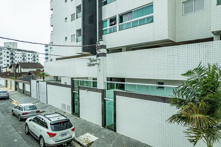 Apartamento moderno próximo à praia – ZU01H