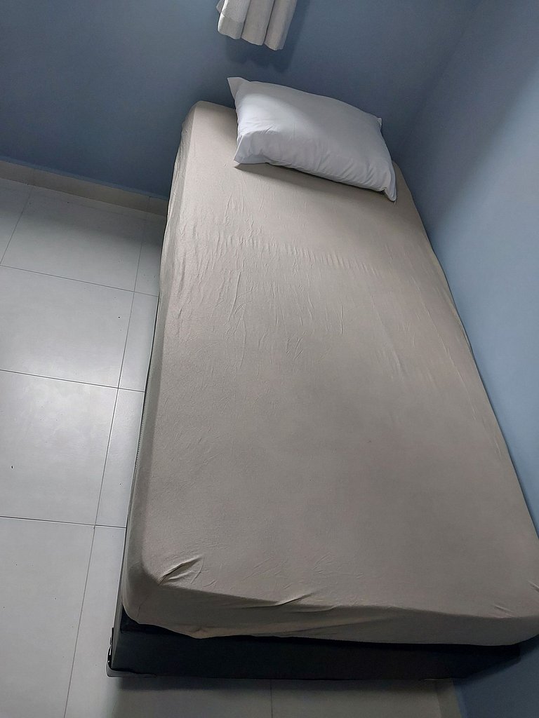 Lindo Apto Novo a 300 mts da praia do Caiçara -ZU01H