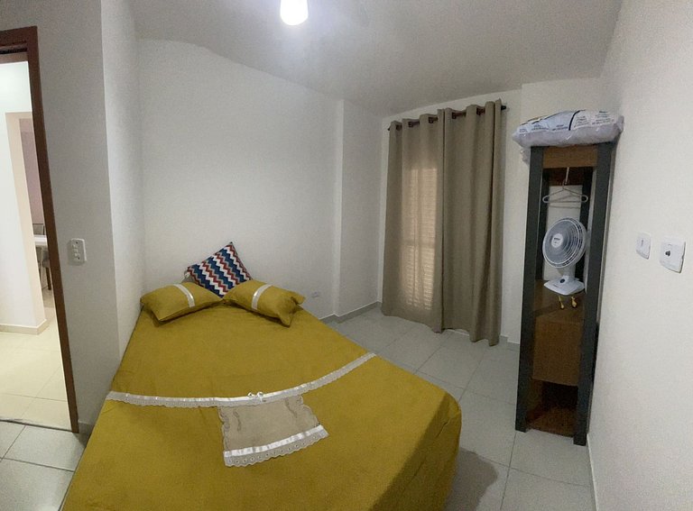 Excelente apartamento com piscina a 200 metros da praia