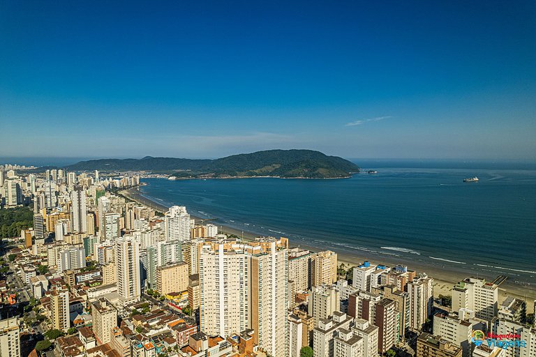 Apto Familiar com ar condicionado em Santos -JE021