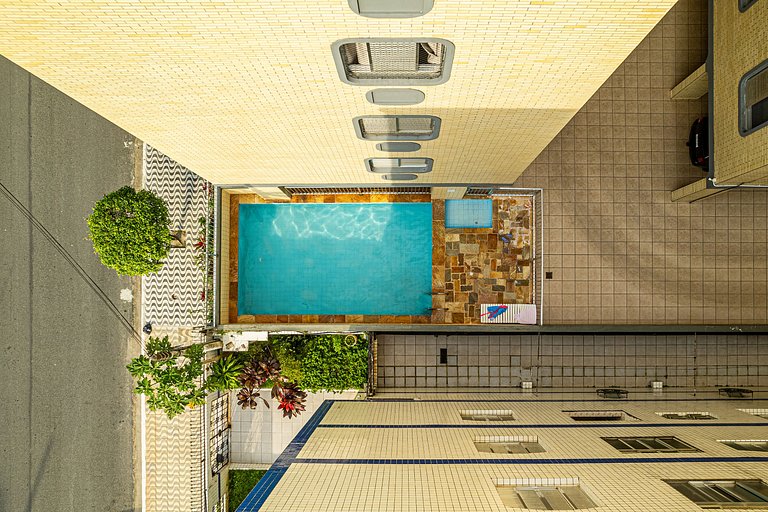 Apartamento confortável com piscina no Caiçara