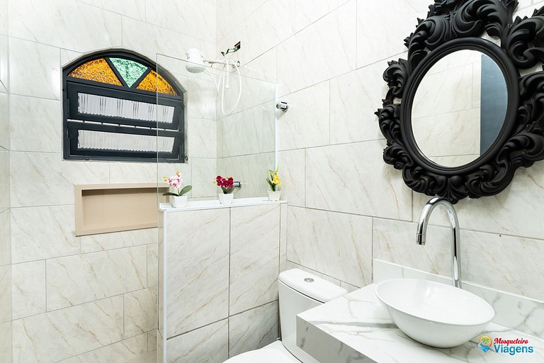 Casa incrível com piscina: conforto e lazer garantidos