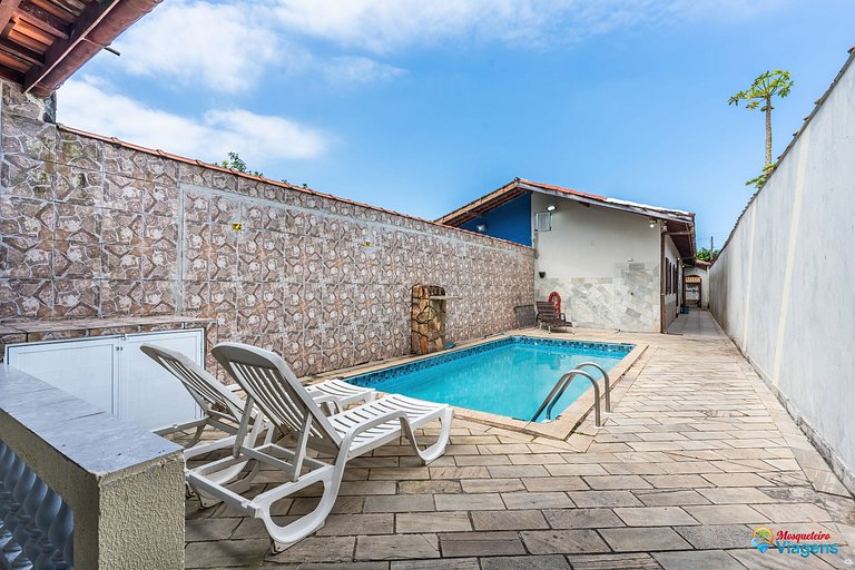 Casa incrível com piscina: conforto e lazer garantidos