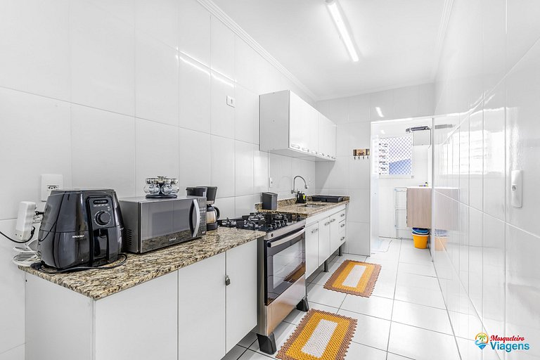 Paraíso a 100 metros da praia no bairro Caiçara