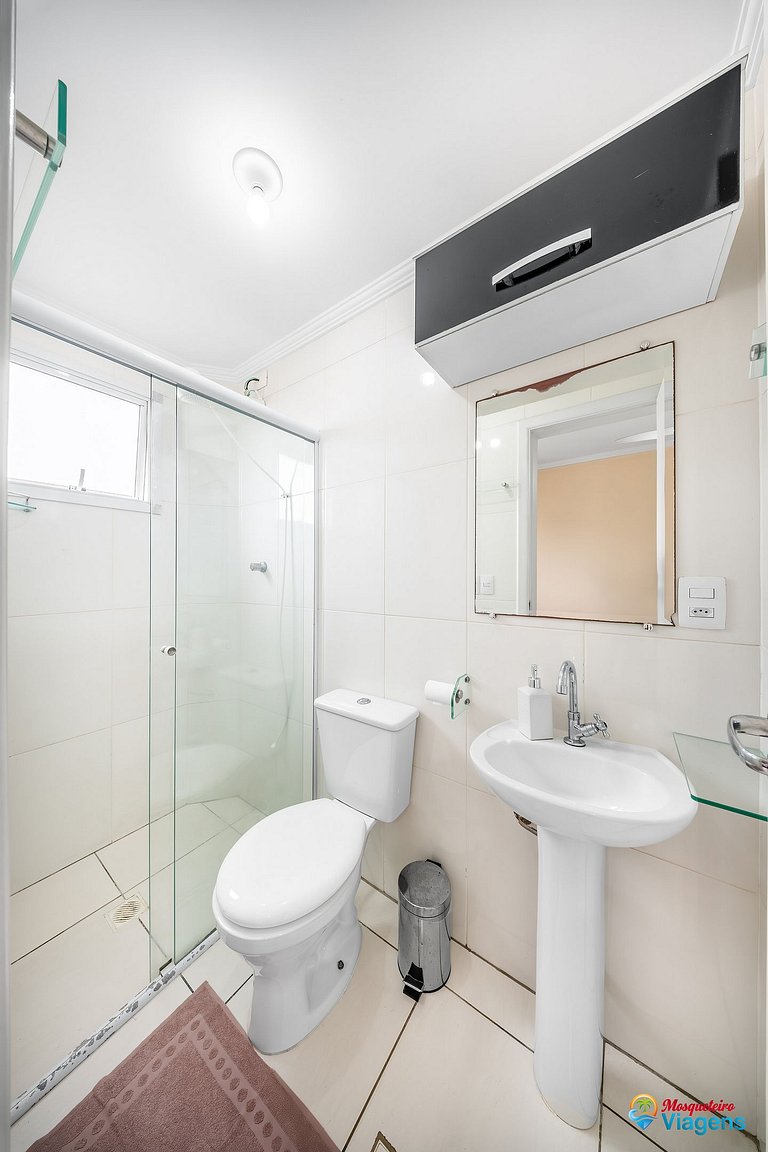 Paraíso a 100 metros da praia no bairro Caiçara