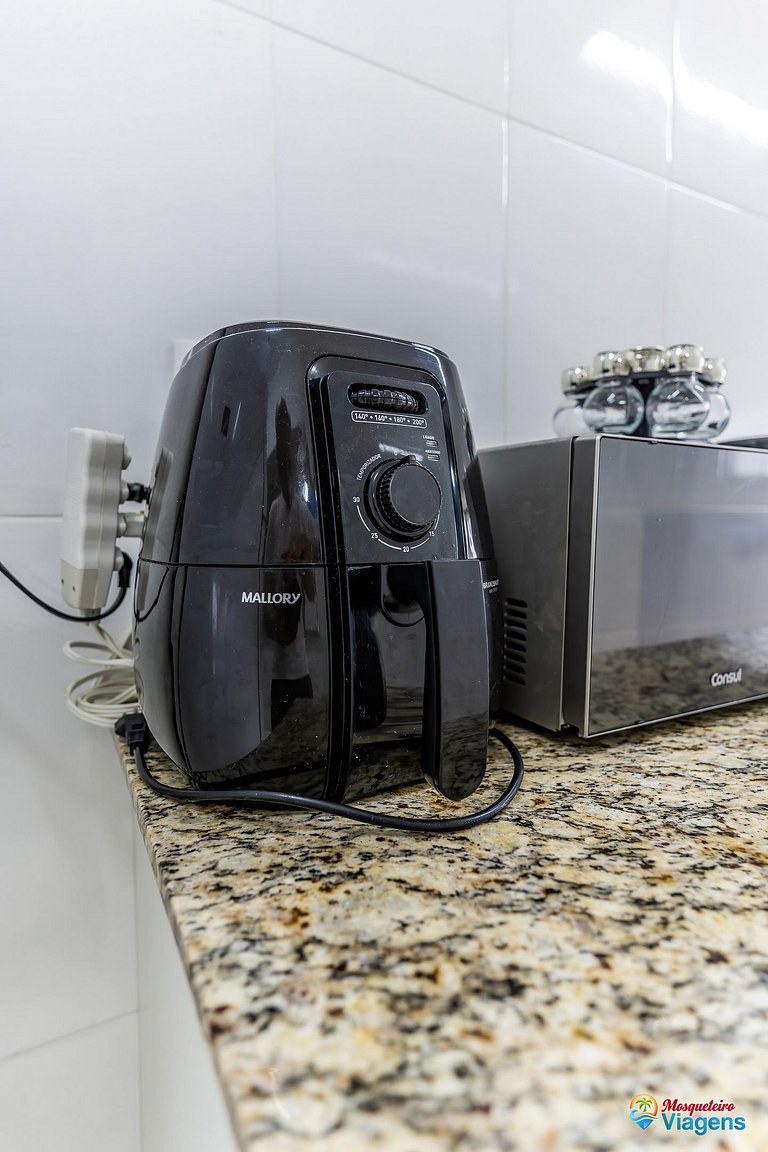 Paraíso a 100 metros da praia no bairro Caiçara