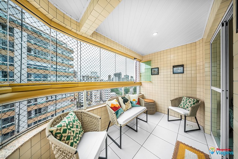 Paraíso a 100 metros da praia no bairro Caiçara