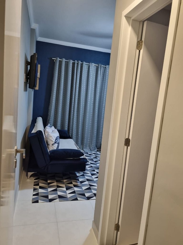 Apartamento moderno próximo à praia – ZU01H