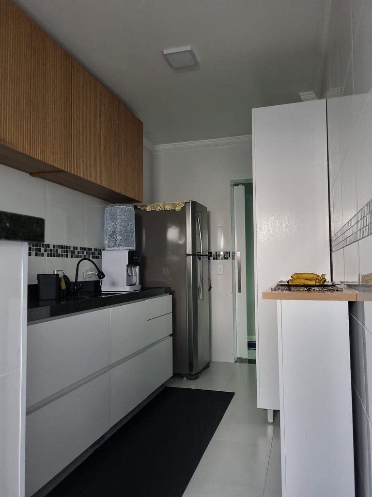 Apartamento moderno próximo à praia – ZU01H