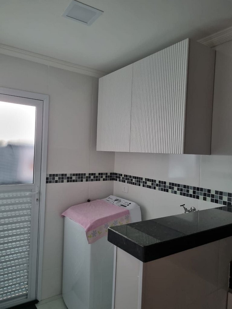 Apartamento moderno próximo à praia – ZU01H