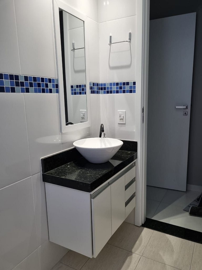 Moderno Apto Próximo ao Mar – ZU01H