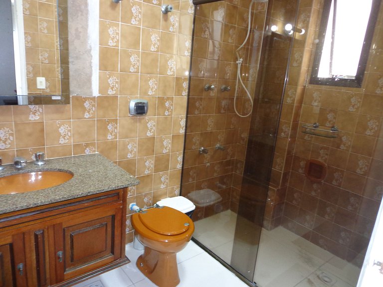 Beu com apto de Luxo à beira-mar