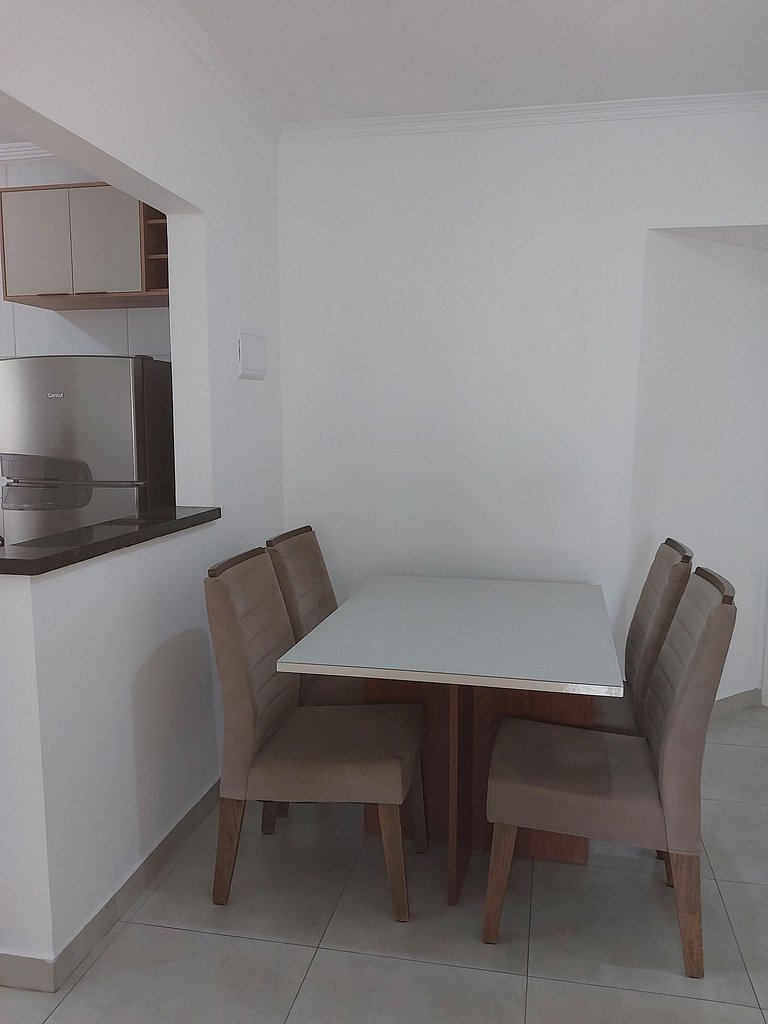 Conforto e Praticidade em Apto com Suíte