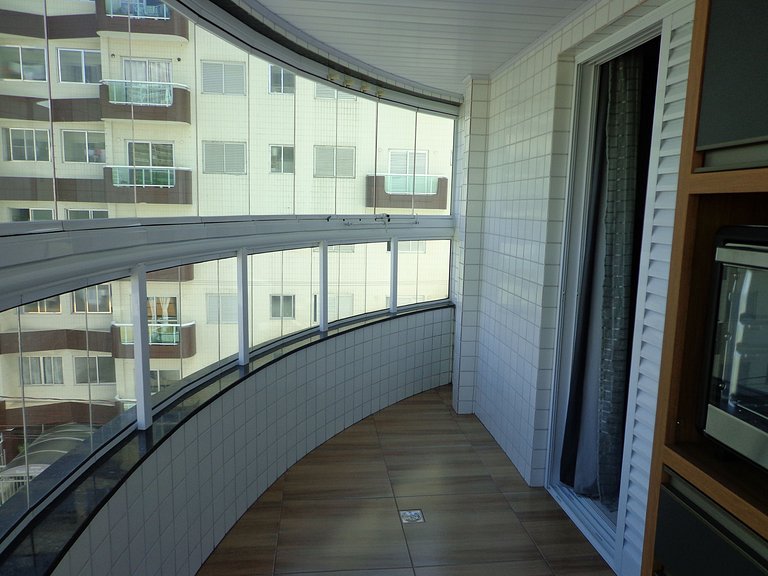 Apartamento moderno próximo à praia – ZU01H