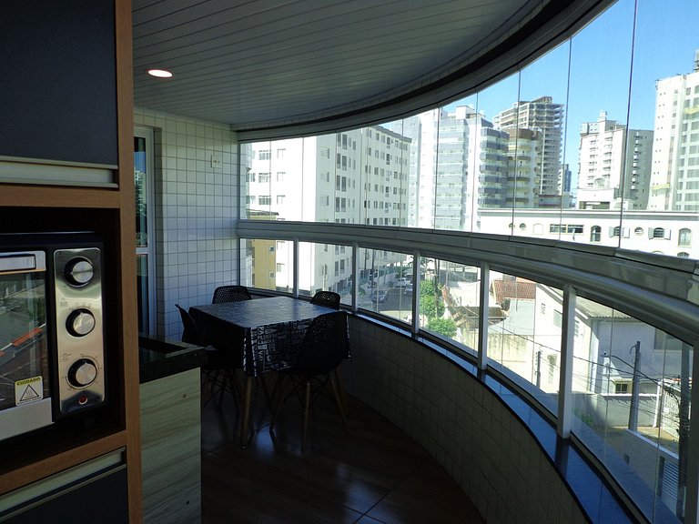 Apartamento moderno próximo à praia – ZU01H