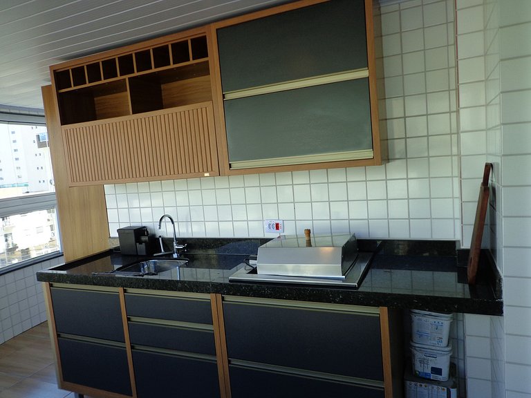 Apartamento moderno próximo à praia – ZU01H
