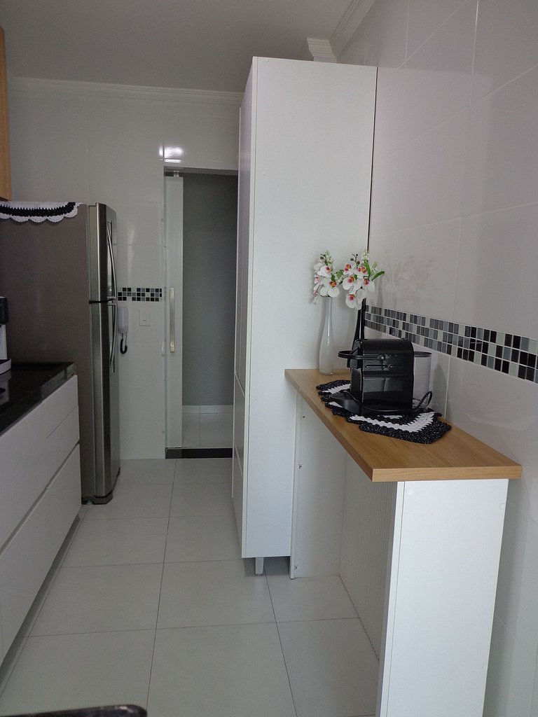 Apartamento moderno próximo à praia – ZU01H